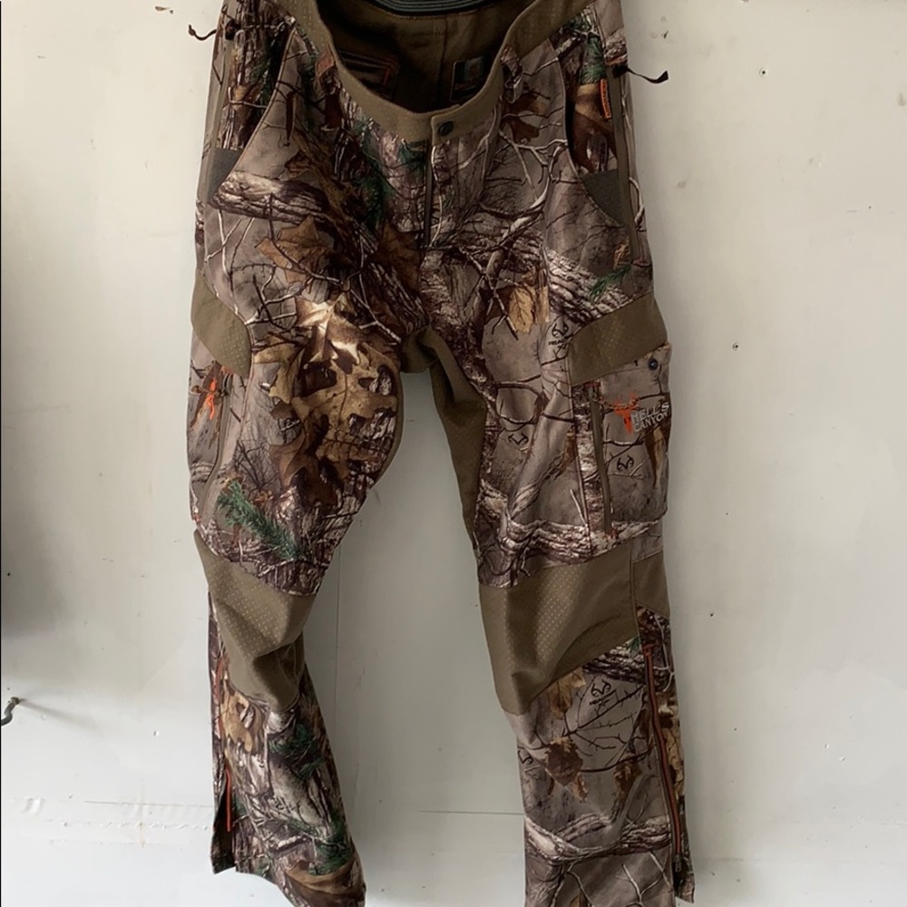 Mens Hell Canyon pants size XL.